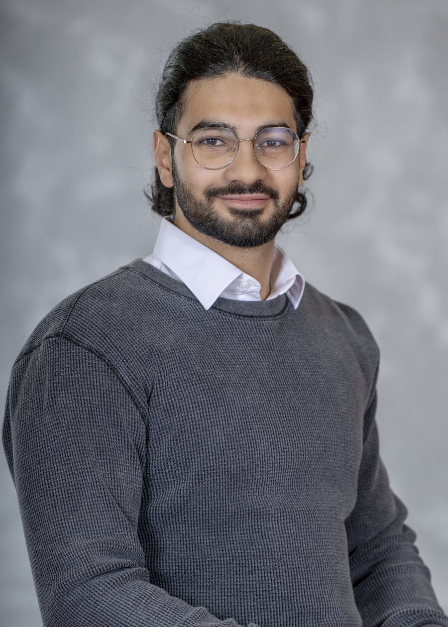 Headshot of Abdullah Farhat